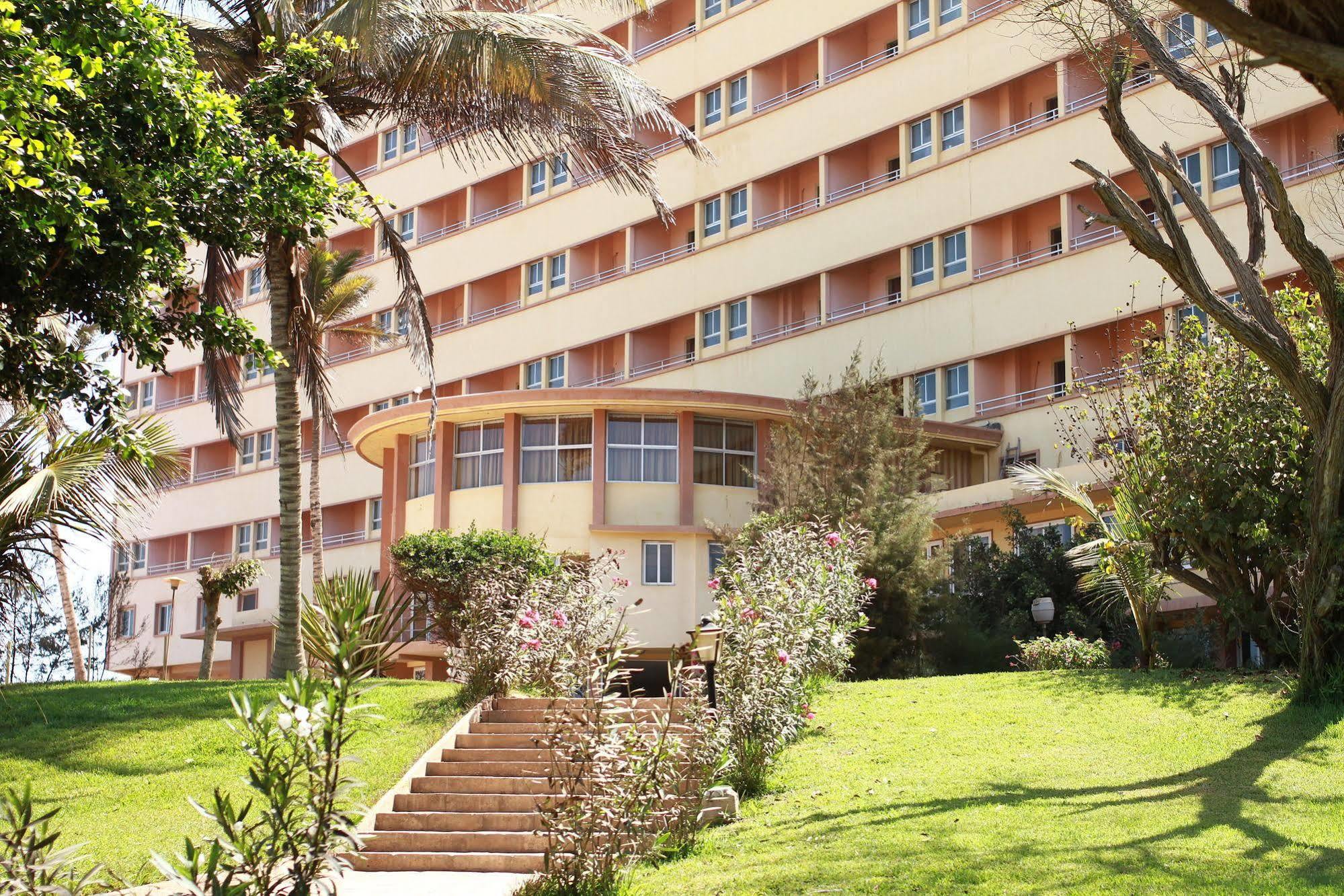 Ngor Diarama Hotel Dakar Exterior photo