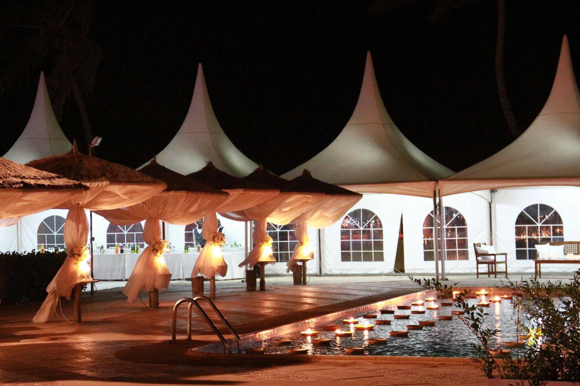 Ngor Diarama Hotel Dakar Exterior photo